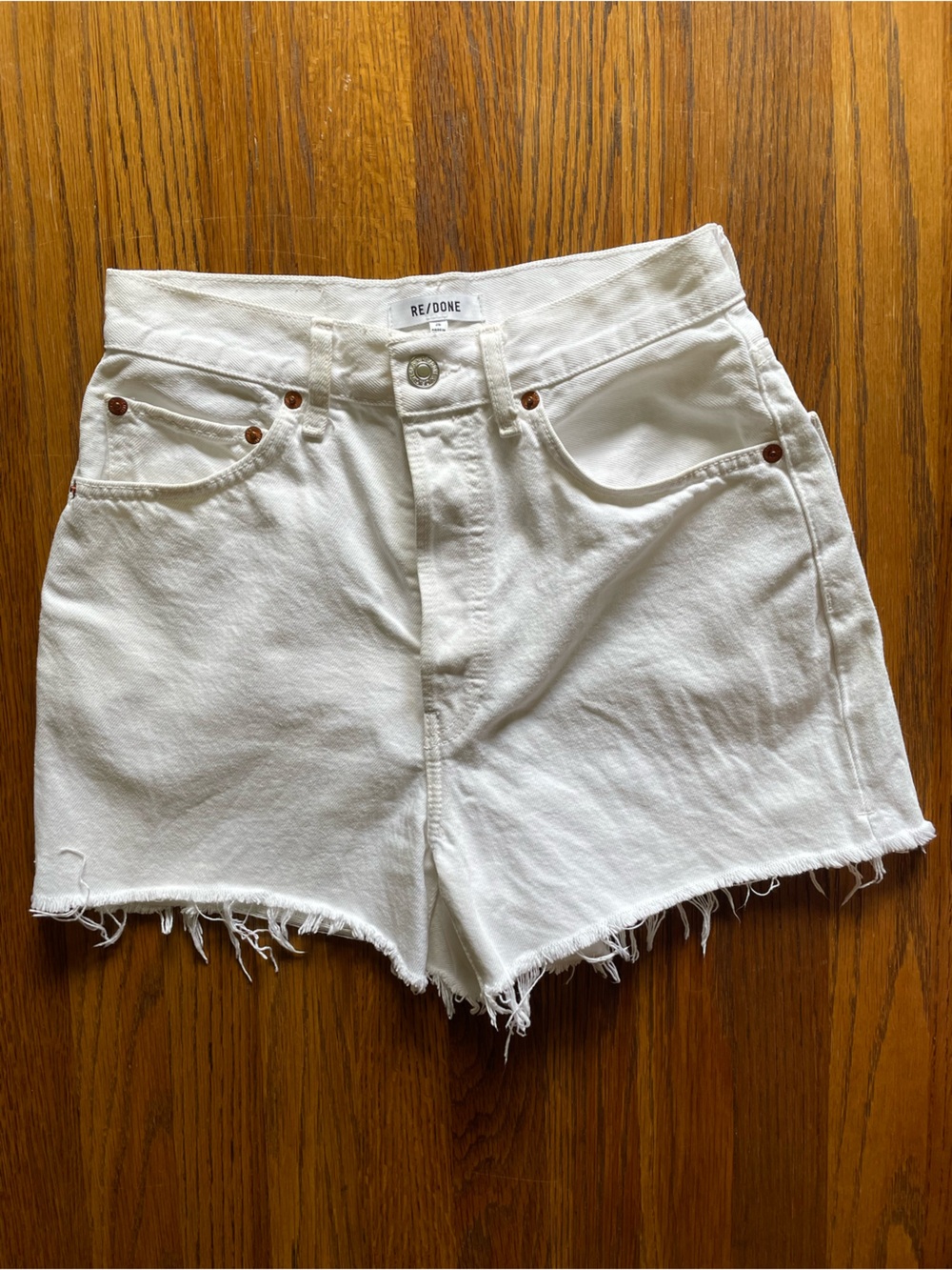 Re/Done White Raw-Hem High-Rise Denim Shorts